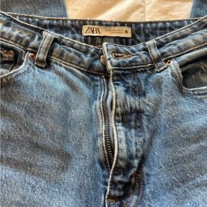 Zara women Classic Denim Jeans